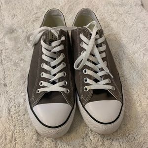Converse All Stars tennis shoes